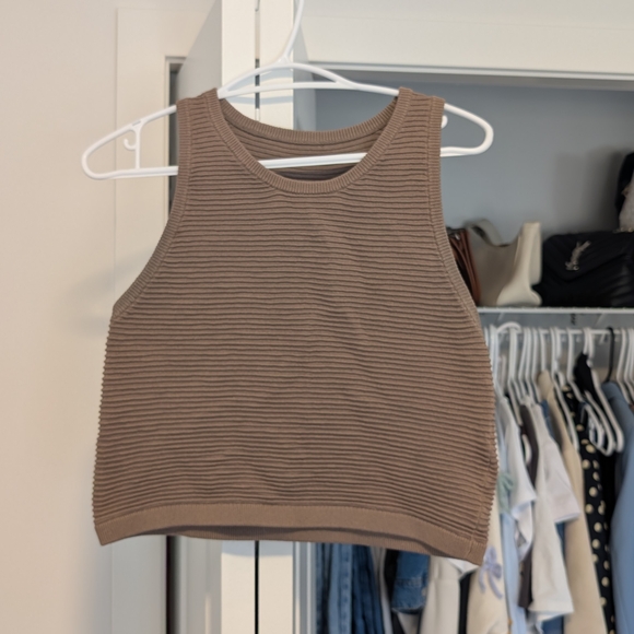 Brown Ribbed Sleeveless Top - Picture 2 of 3